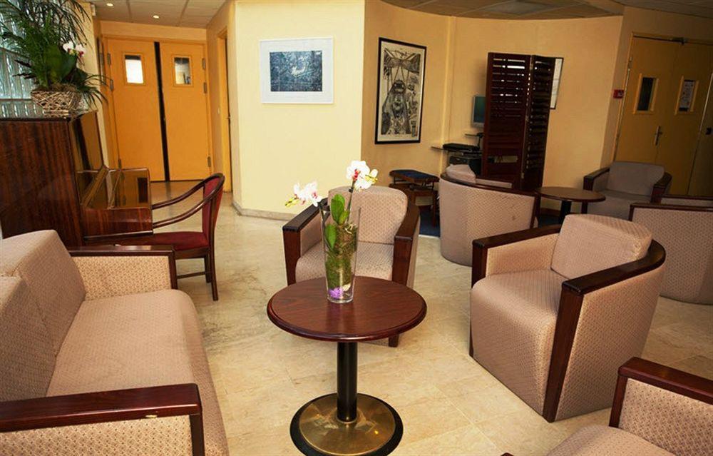 Hotel Air Plus 奥利 内观 照片